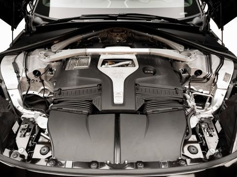 Used 2023 Aston Martin DBX 707 image 74