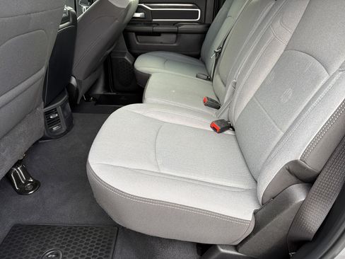 Used 2024 RAM 2500 Big Horn w/ Bed Utility Group image 21