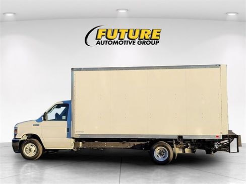 New 2026 Ford E-450 and Econoline 450 Super Duty w/ Power Equipment Group image 7