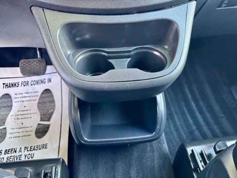 Used 2022 Mercedes-Benz Metris Passenger image 16