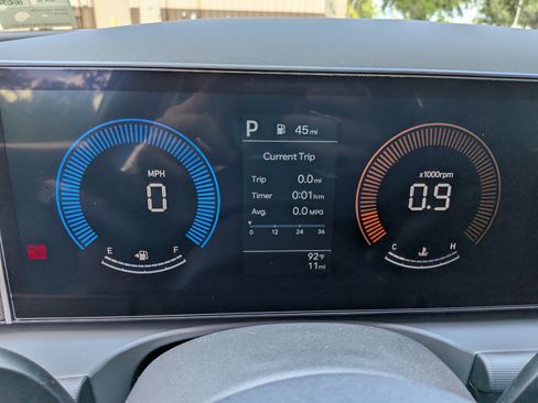 New 2026 Hyundai Santa Cruz SE AWD/4WD image 28