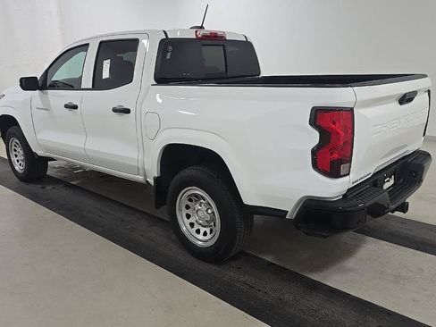 Used 2024 Chevrolet Colorado W/T w/ WT Convenience Package II RWD image 6