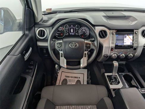 Used 2019 Toyota Tundra SR5 w/ SR5 Upgrade Package image 29