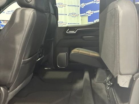 Used 2025 Chevrolet Silverado 1500 High Country w/ Technology Package AWD/4WD image 44
