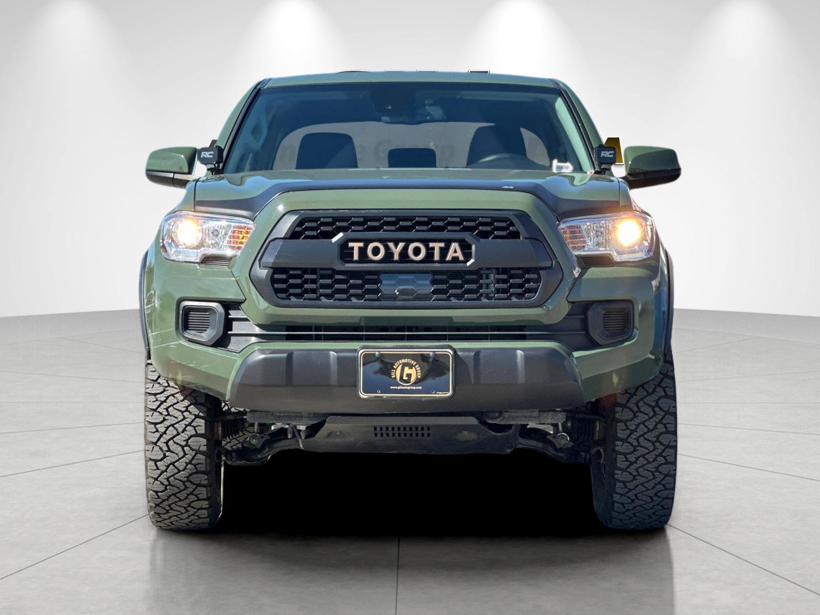 Used 2022 Toyota Tacoma SR5 w/ Trail Edition AWD/4WD image 8