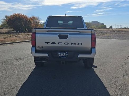 New 2025 Toyota Tacoma SR5 image 7