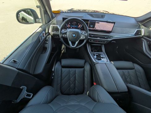 Used 2025 BMW X5 sDrive40i RWD image 18