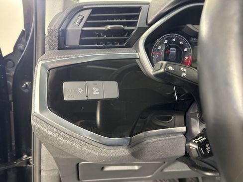 Used 2024 Audi Q3 2.0T Premium Plus w/ Premium Plus Package image 15