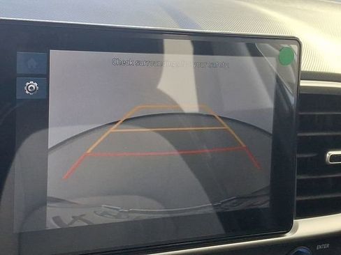 New 2026 Hyundai Venue SEL FWD image 18