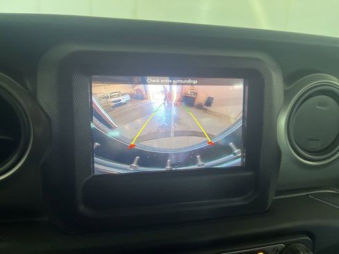 Used 2023 Jeep Wrangler Unlimited Sport AWD/4WD image 55