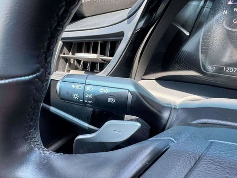 Used 2024 Lexus ES 350 w/ Premium Package FWD image 25