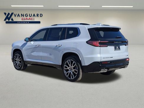 New 2026 GMC Acadia Denali Ultimate w/ LPO, Floor Liner Package AWD/4WD image 7