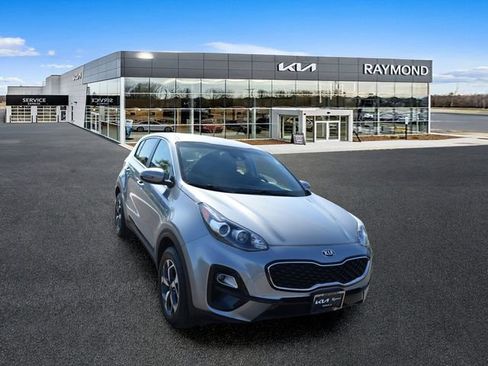 Used 2020 Kia Sportage LX w/ LX Popular Package AWD/4WD image 9