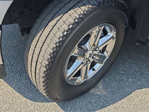 Used 2025 Ford F150 XLT w/ Equipment Group 302A MID AWD/4WD image 32
