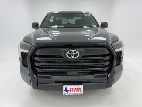 New 2026 Toyota Tundra SR image 3