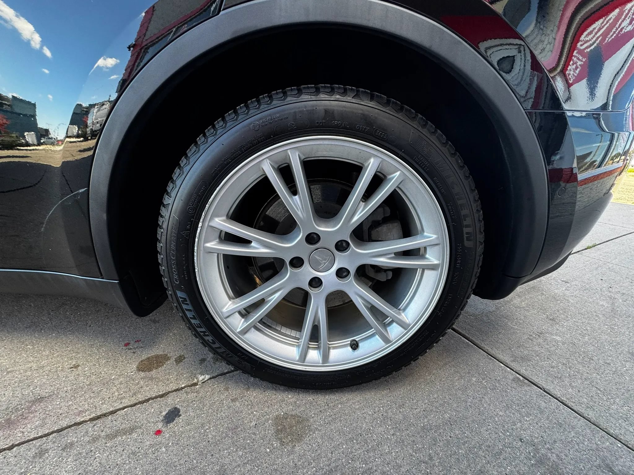 Used 2020 Tesla Model Y Long Range AWD/4WD image 26
