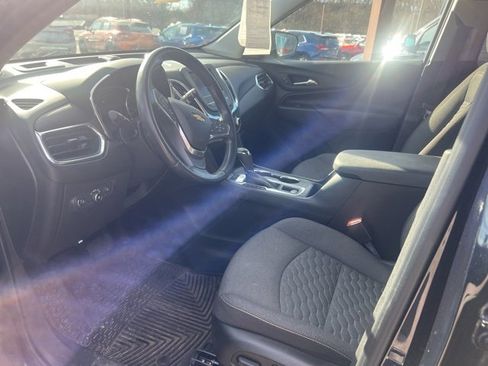 Used 2021 Chevrolet Equinox LT image 6