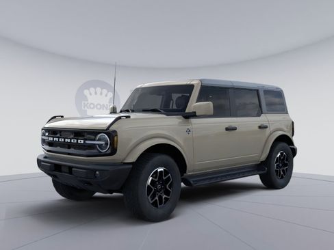New 2026 Ford Bronco Outer Banks image 1