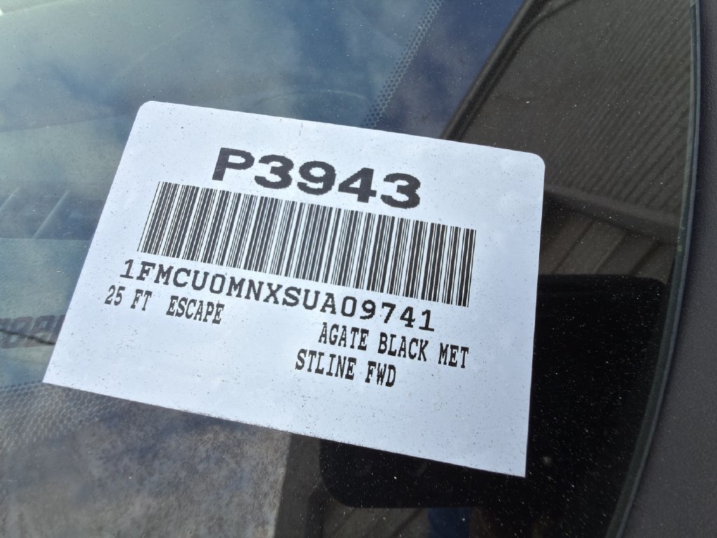 Used 2025 Ford Escape ST-Line FWD image 29
