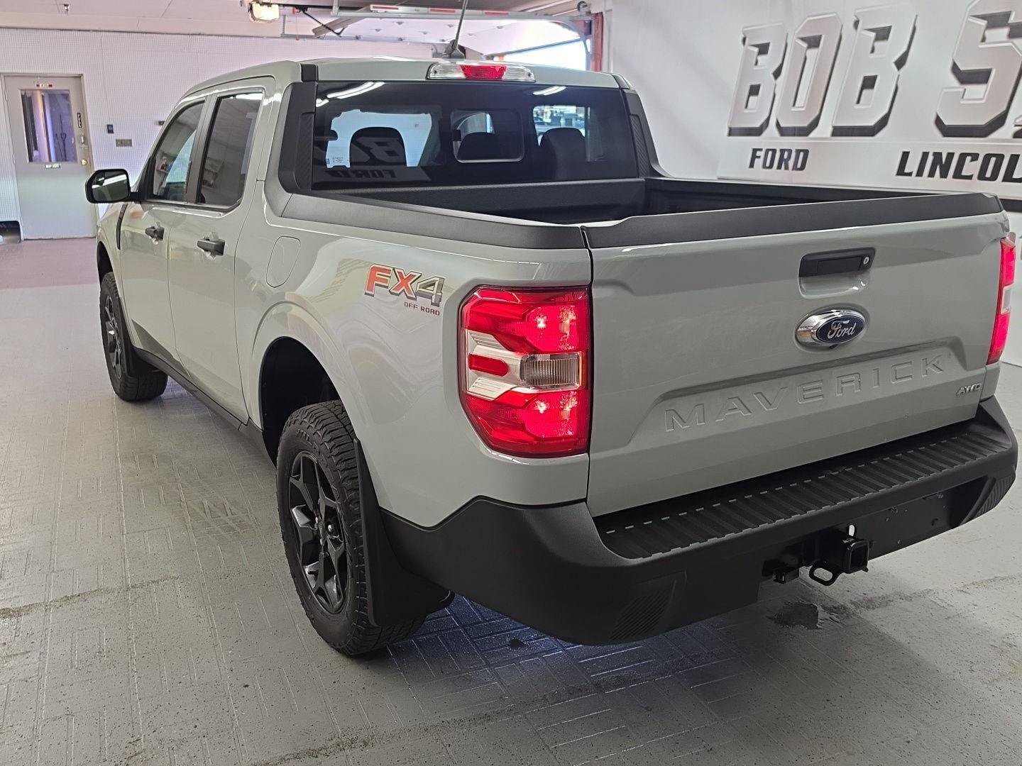 Used 2023 Ford Maverick XLT w/ Equipment Group 300A Standard AWD/4WD image 4