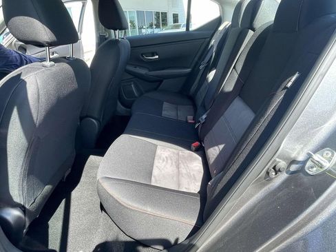 Used 2025 Nissan Sentra SR image 10