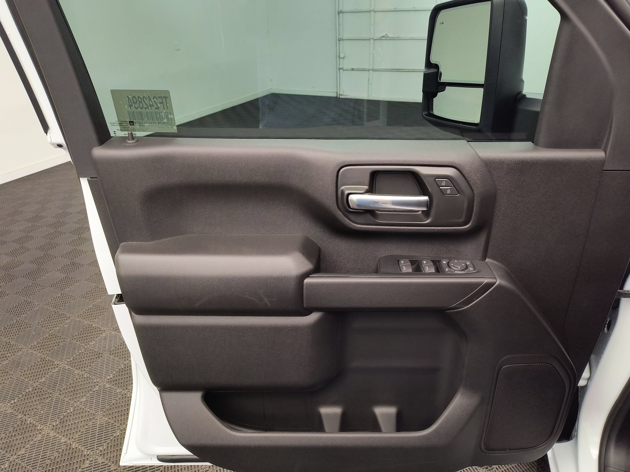 New 2026 Chevrolet Silverado 2500 Custom w/ Custom Value Package AWD/4WD image 16