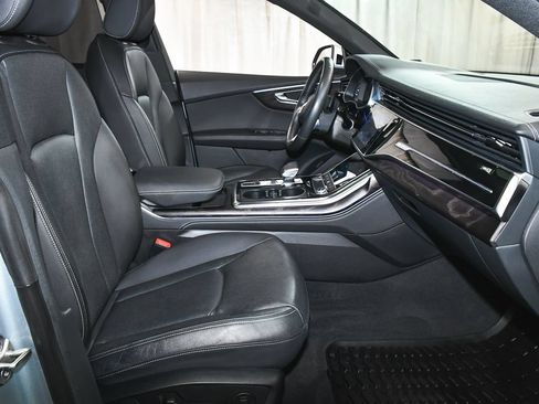Used 2023 Audi Q8 Premium Plus AWD/4WD image 63