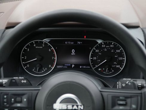 Used 2022 Nissan Rogue S FWD image 21