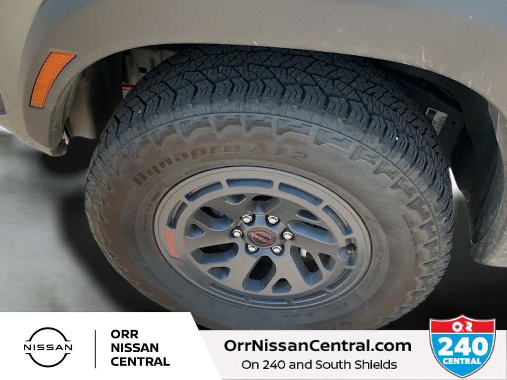 Used 2026 Nissan Frontier PRO-4X AWD/4WD image 9