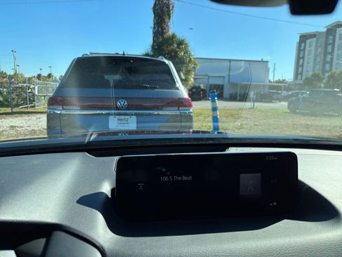 Used 2025 MAZDA CX-50 AWD 2.5 S w/ Preferred Package image 12