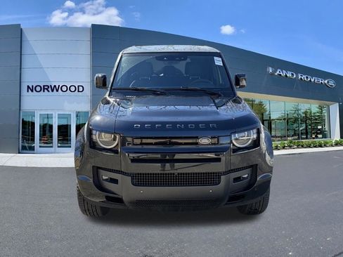 New 2026 Land Rover Defender 110 X-Dynamic SE AWD/4WD image 2