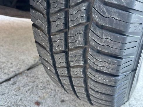 Used 2015 Chevrolet Express 3500 image 38