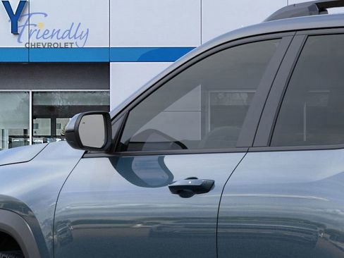 New 2026 Chevrolet Equinox LT w/ Convenience Package II AWD/4WD image 23