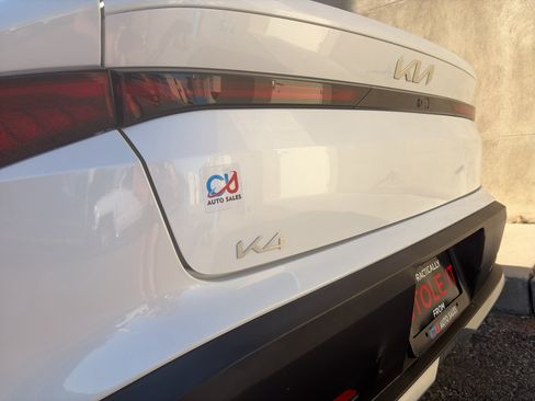 Used 2025 Kia K4 EX FWD image 12