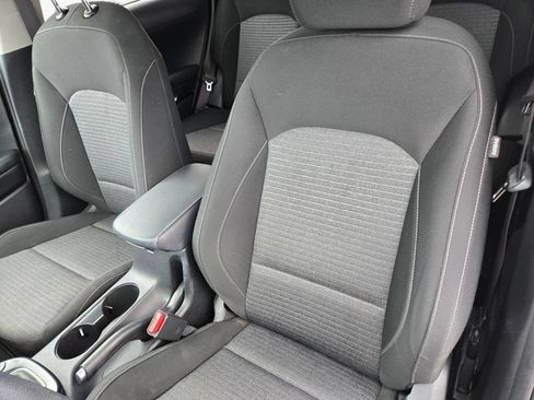 Used 2021 Kia Soul S FWD image 16