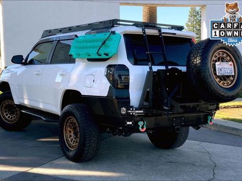 Used 2020 Toyota 4Runner SR5 image 11