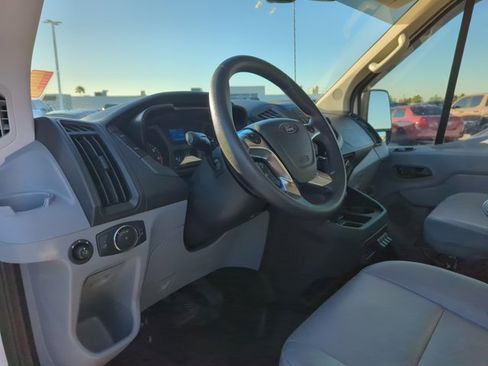 Used 2018 Ford Transit 250 148 High Roof image 12