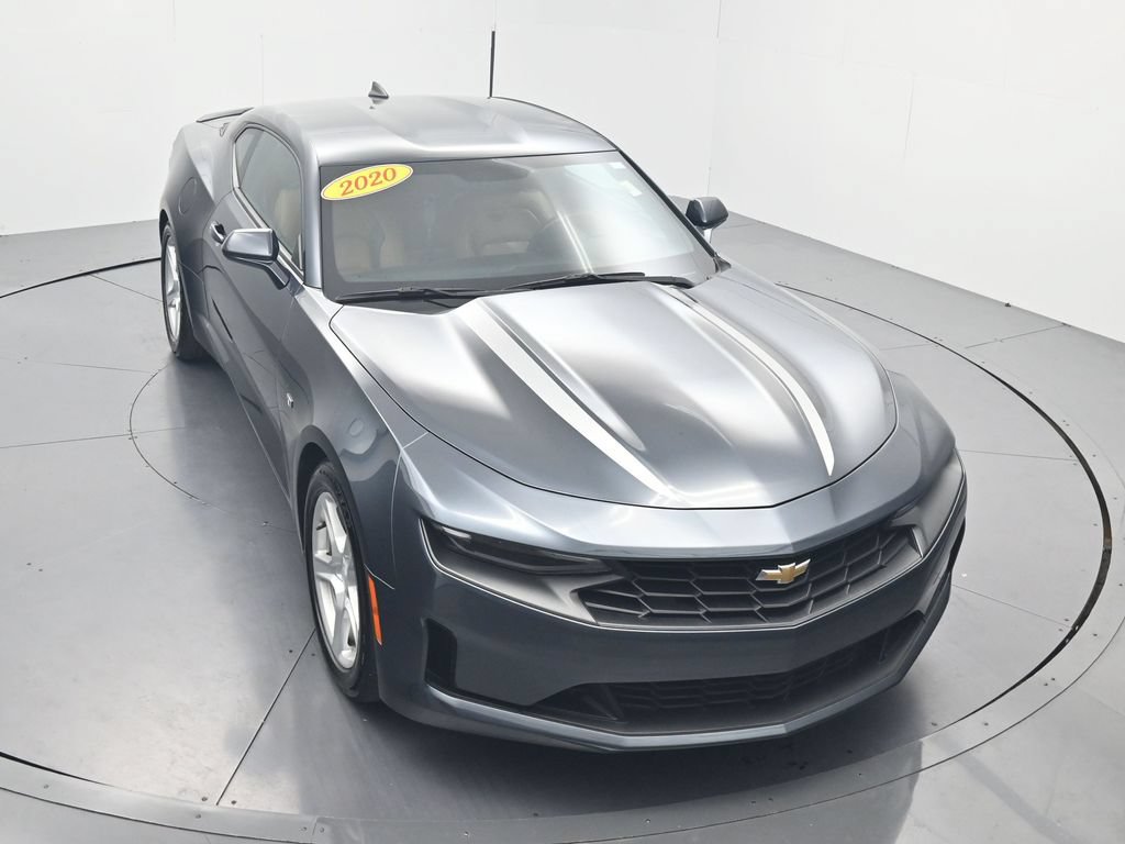 Used 2020 Chevrolet Camaro LT w/ Technology Package RWD image 48