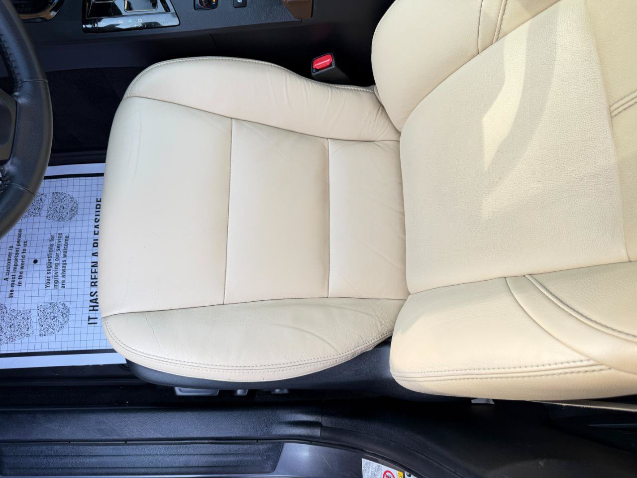 Used 2016 Toyota Avalon XLE Premium FWD image 13
