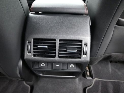 Used 2023 Land Rover Discovery Sport S R-Dynamic image 25