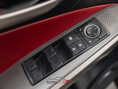 Used 2017 Lexus IS 200t F Sport w/ F Sport Package image 41