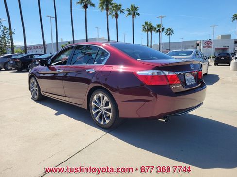 Used 2015 Honda Accord Sport image 5