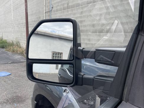 Used 2019 Ford F350 Platinum w/ Platinum Ultimate Package AWD/4WD image 10