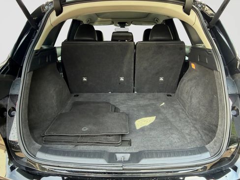 Used 2022 INFINITI QX50 Luxe AWD/4WD image 16