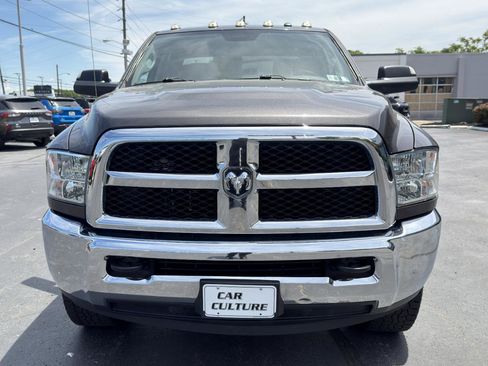 Used 2018 RAM 2500 Tradesman w/ Chrome Appearance Group AWD/4WD image 6