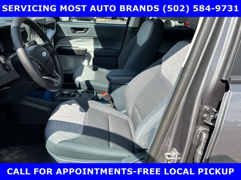 New 2025 Ford Maverick XLT image 11