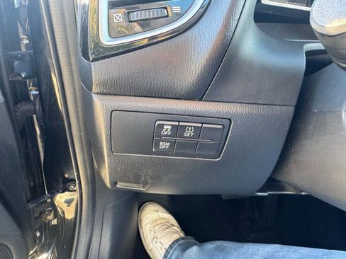 Used 2014 MAZDA MAZDA3 i Touring image 15