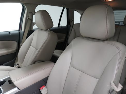 Used 2013 Ford Edge SEL FWD image 10