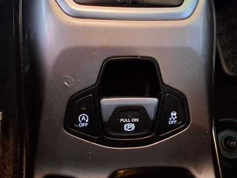 Used 2022 Jeep Renegade Latitude w/ Convenience Group image 25