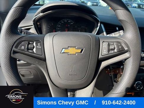 Used 2022 Chevrolet Trax LS w/ Tint and Cruise Package FWD image 14
